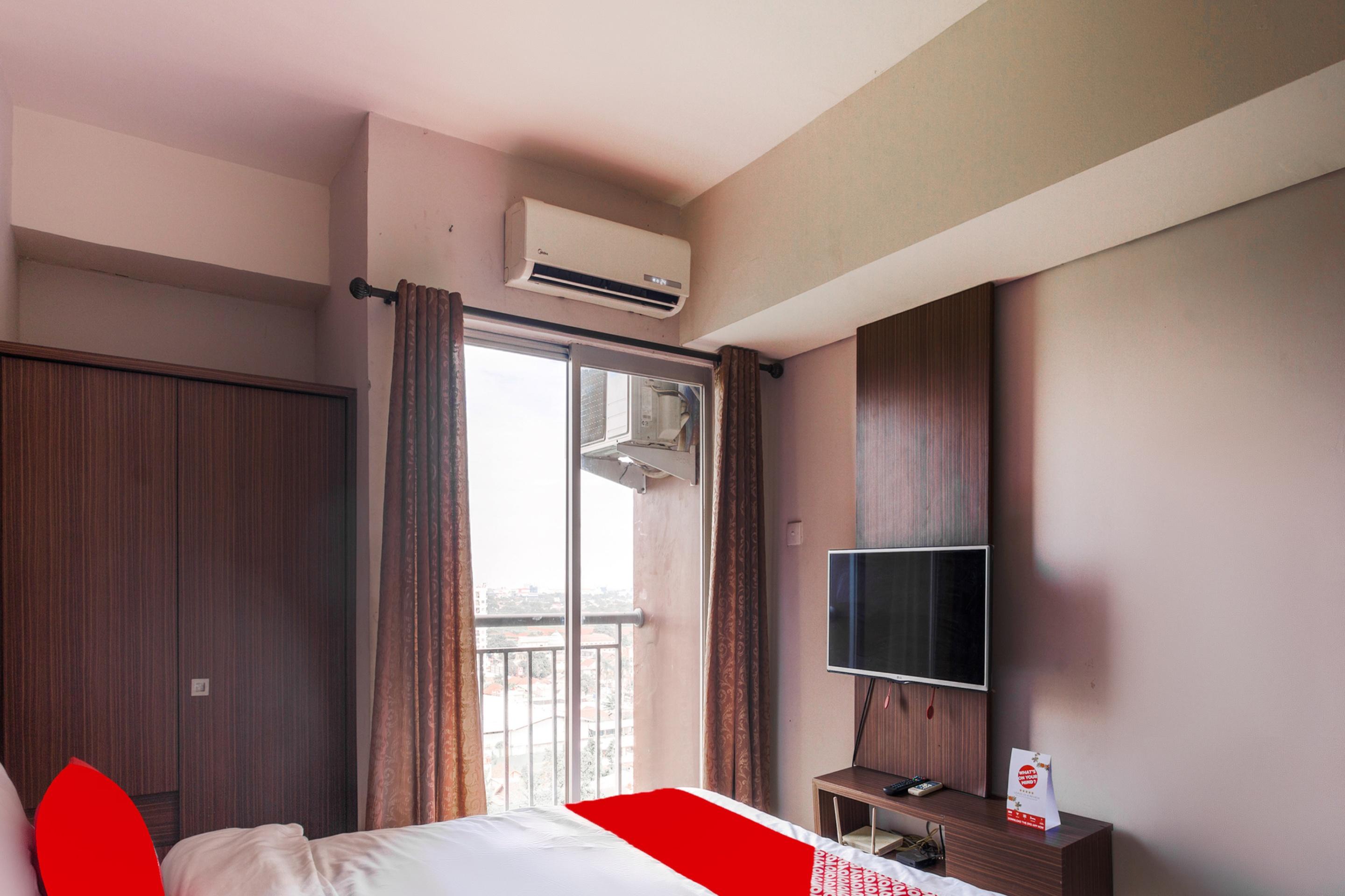 โอโย 2482 อพาร์ตเมนต์ เซอร์ปง กรีนวิว Hotel ทังเกอรัง ภายนอก รูปภาพ