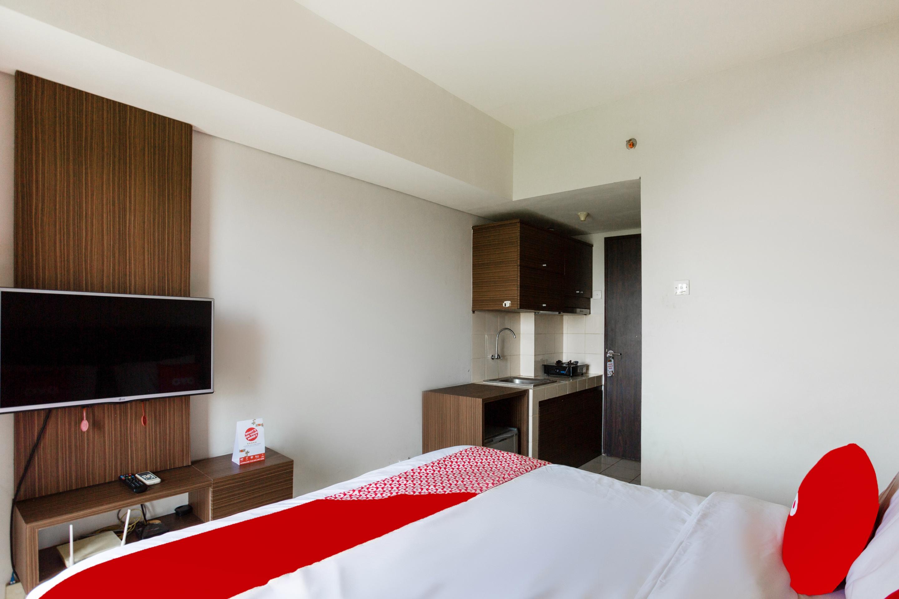 โอโย 2482 อพาร์ตเมนต์ เซอร์ปง กรีนวิว Hotel ทังเกอรัง ภายนอก รูปภาพ